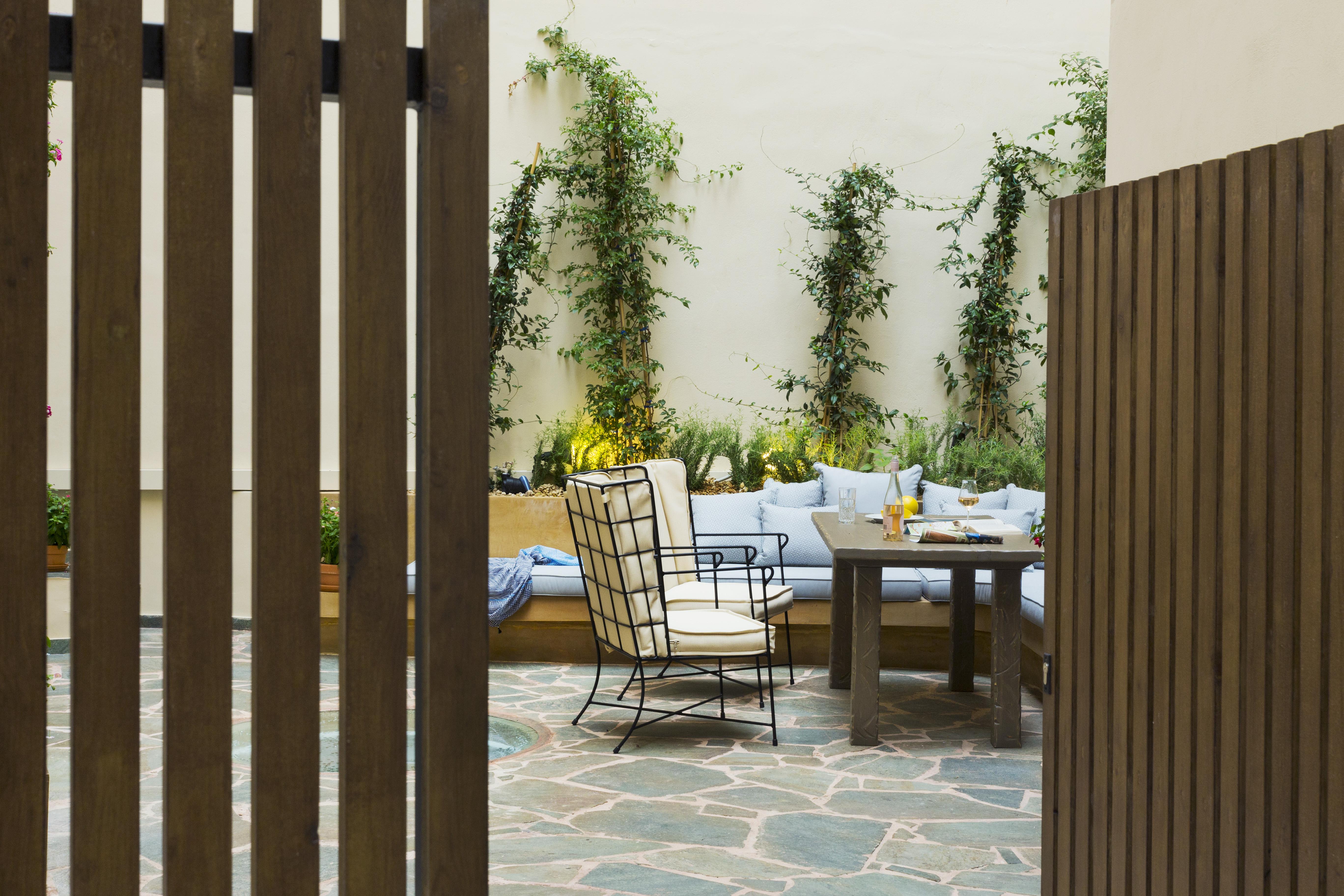 A77 Suites, Small Luxury Hotels Of The World 아테네 외부 사진
