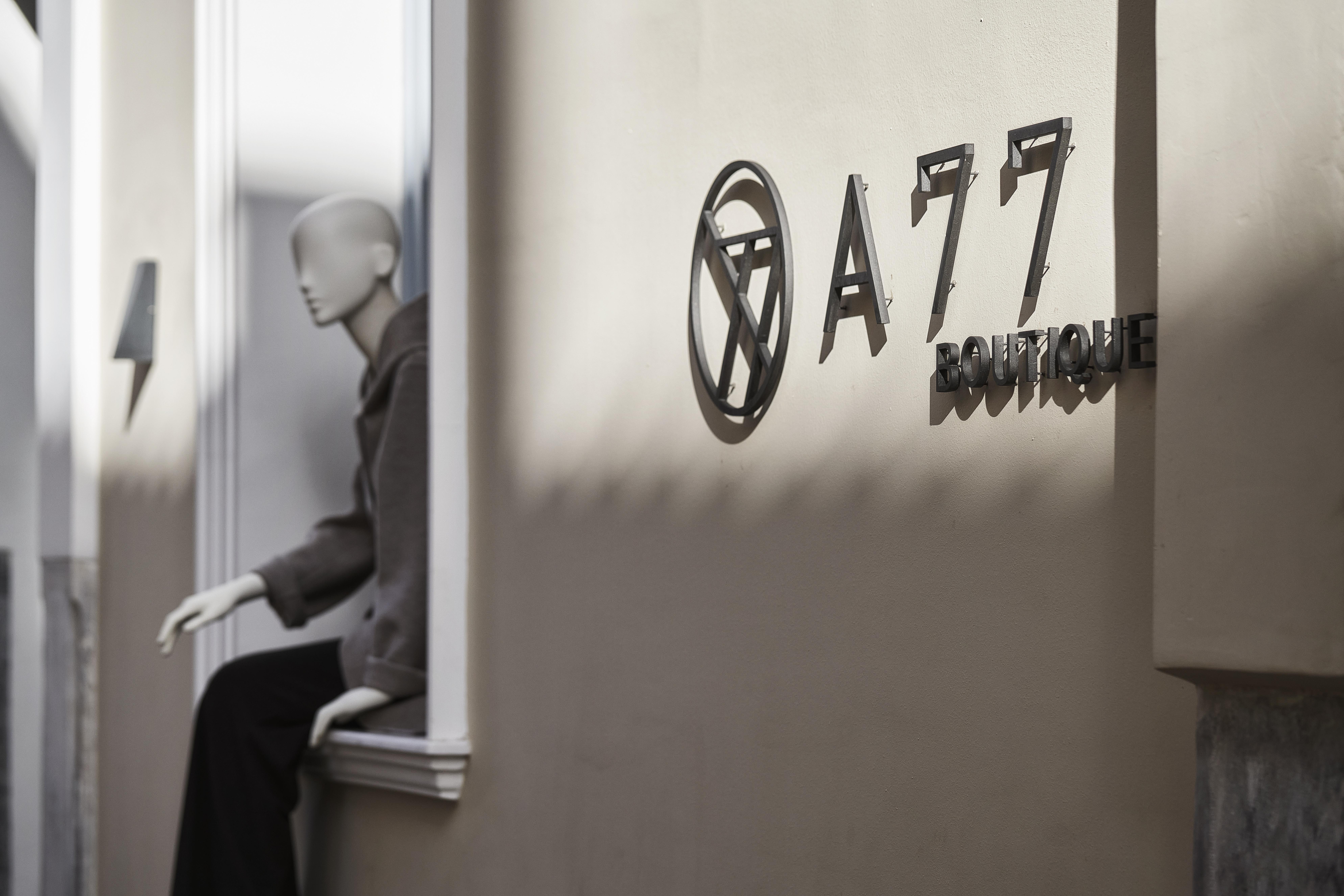 A77 Suites, Small Luxury Hotels Of The World 아테네 외부 사진